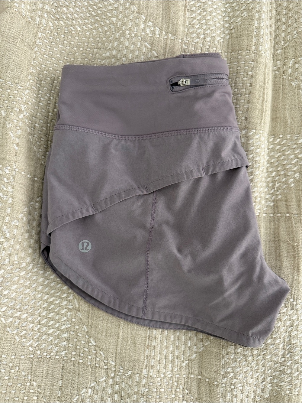 Lululemon Speed Shorts Size 4 Low Rise Mauve Purple